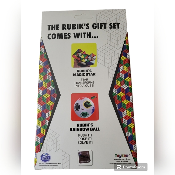 ⭐️Rubik's Gift Set - Picture 2 of 4